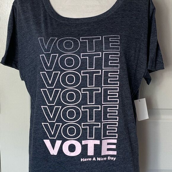 ANA CABANA WOMENS VOTE VOTE VOTE TShirt - Picture 2 of 5